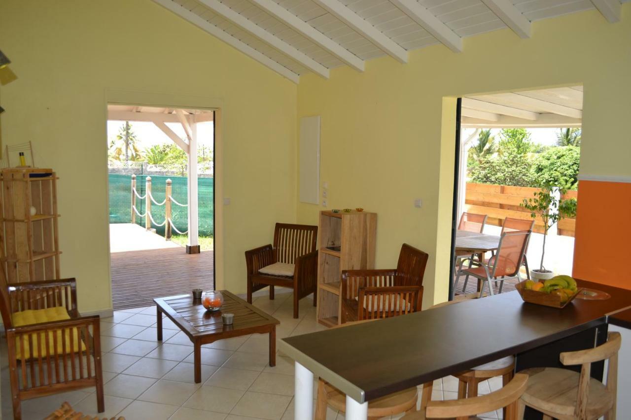 Mini-Villa Entre Montagne Et Mer Goyave Екстер'єр фото