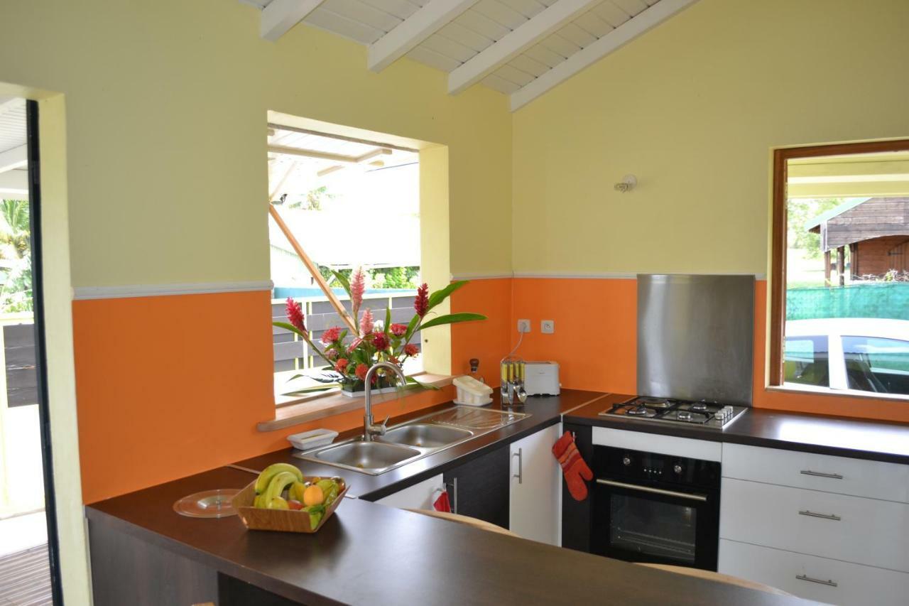 Mini-Villa Entre Montagne Et Mer Goyave Екстер'єр фото